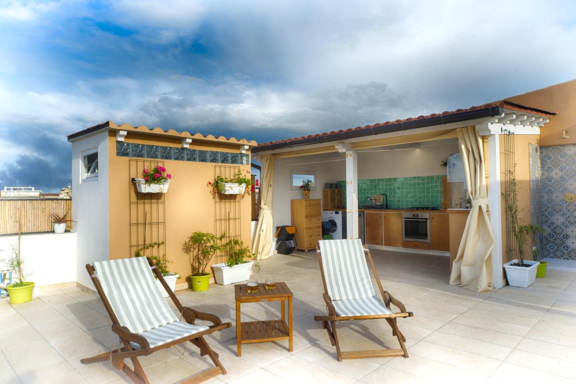 Terrace Rooms Olbia Center Esterno foto