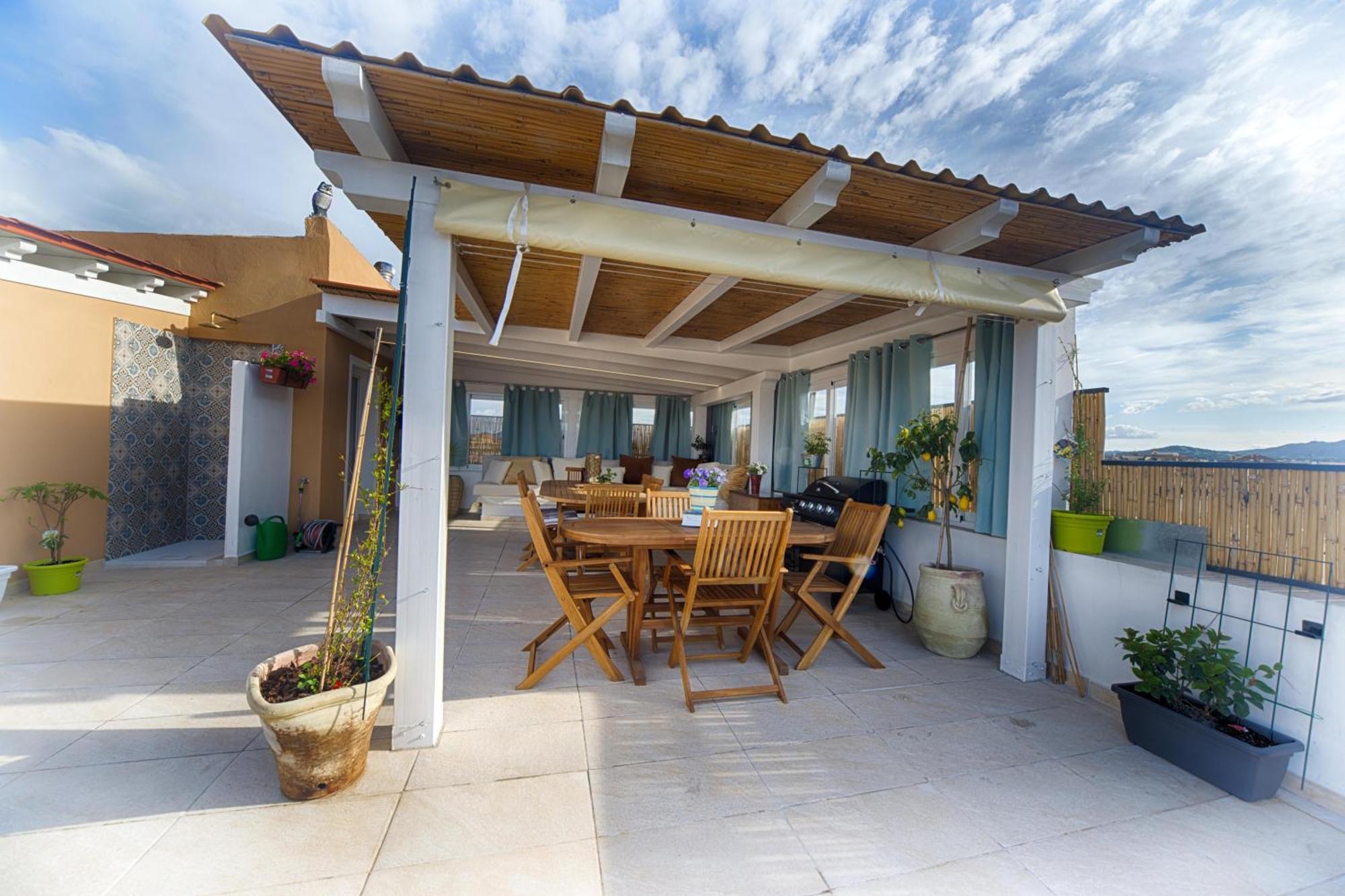 Terrace Rooms Olbia Center Esterno foto